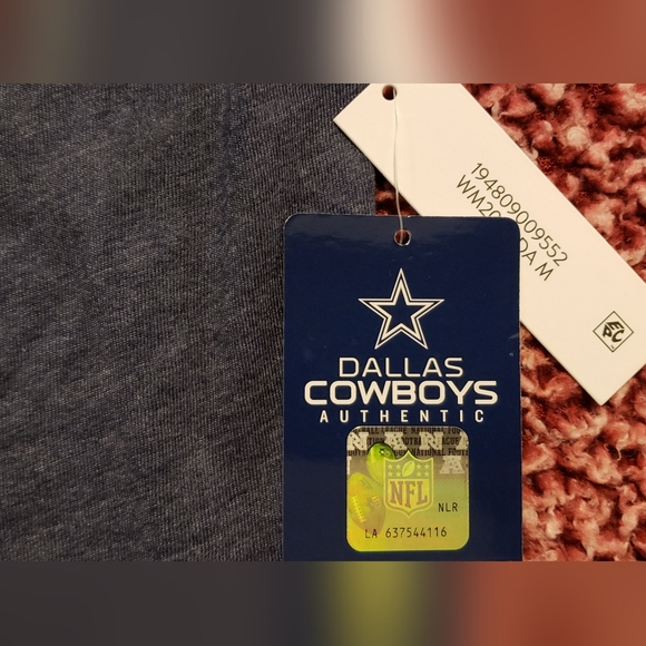 DALLAS COWBOYS Men's Red White & Navy Blue T-Shirt (M, L, XL, 2XL) - Picture 5 of 5